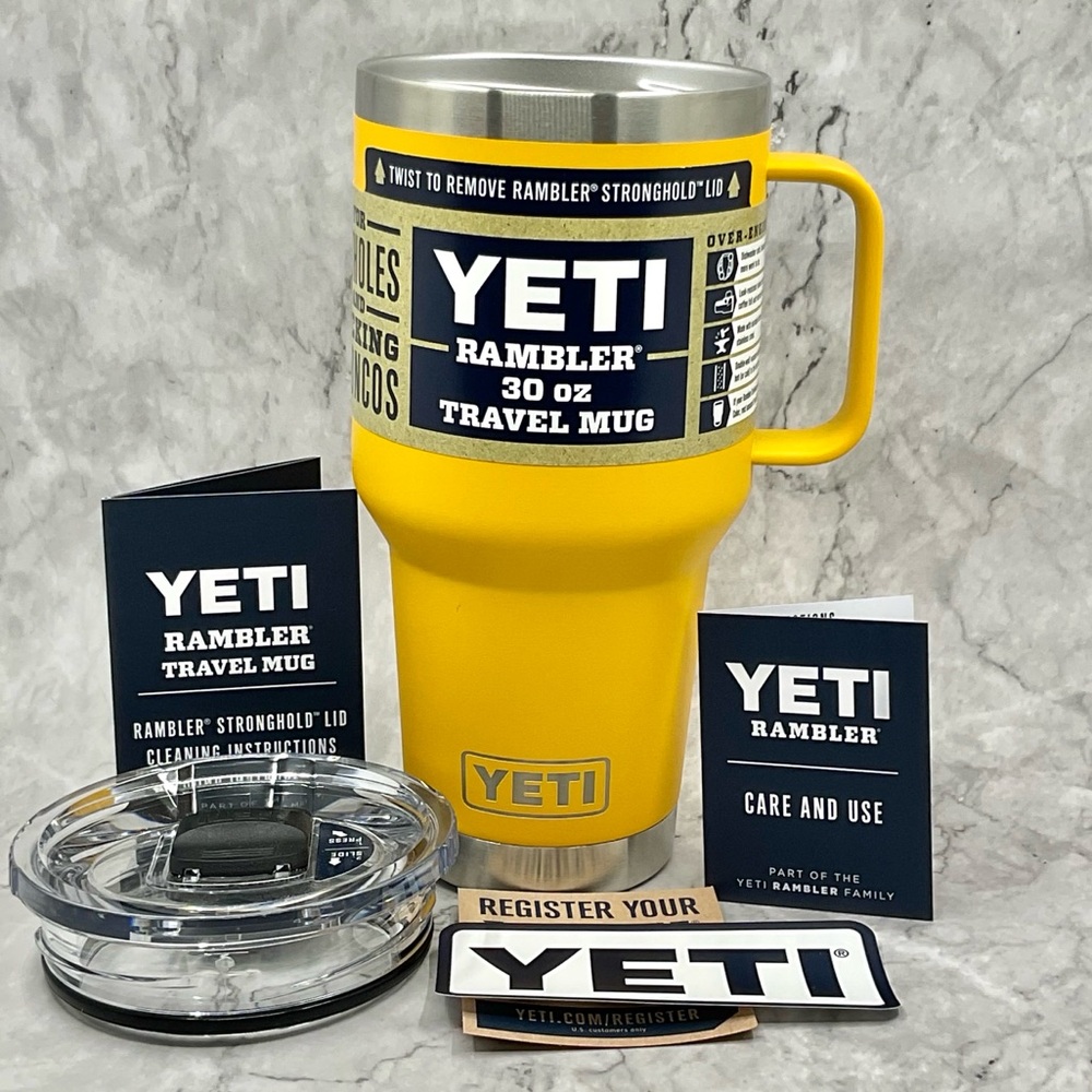 YETI RAMBLER TRAVEL MUG  30oz WITH MAGSLIDER LID STAINLESS STEEL YELLOW